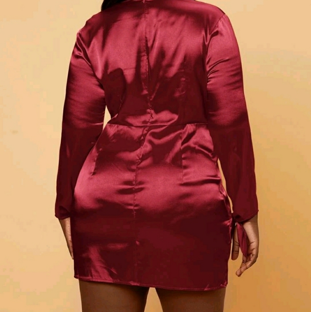 Plus deep v neck front knot dress